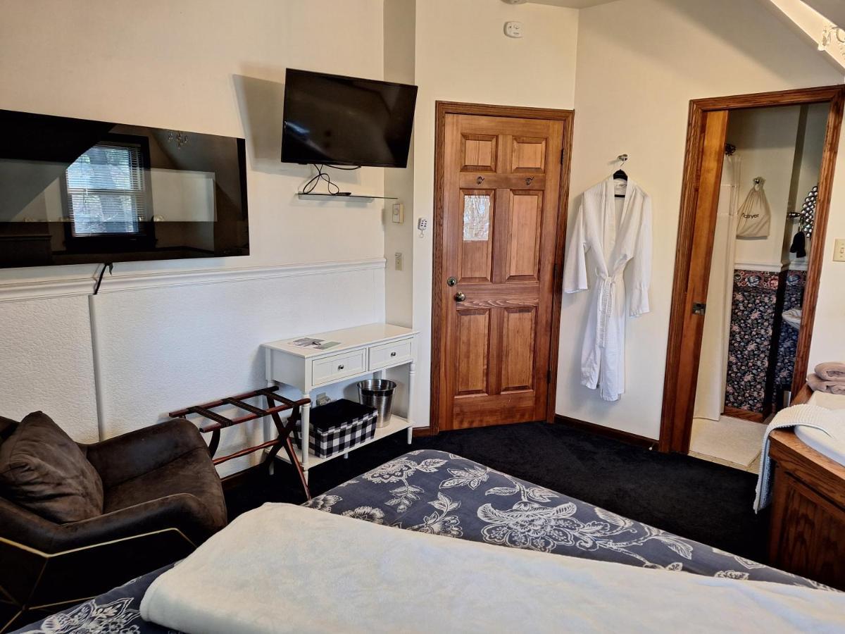 Otter Creek Eau Claire Altoona Bed & Breakfast Dış mekan fotoğraf